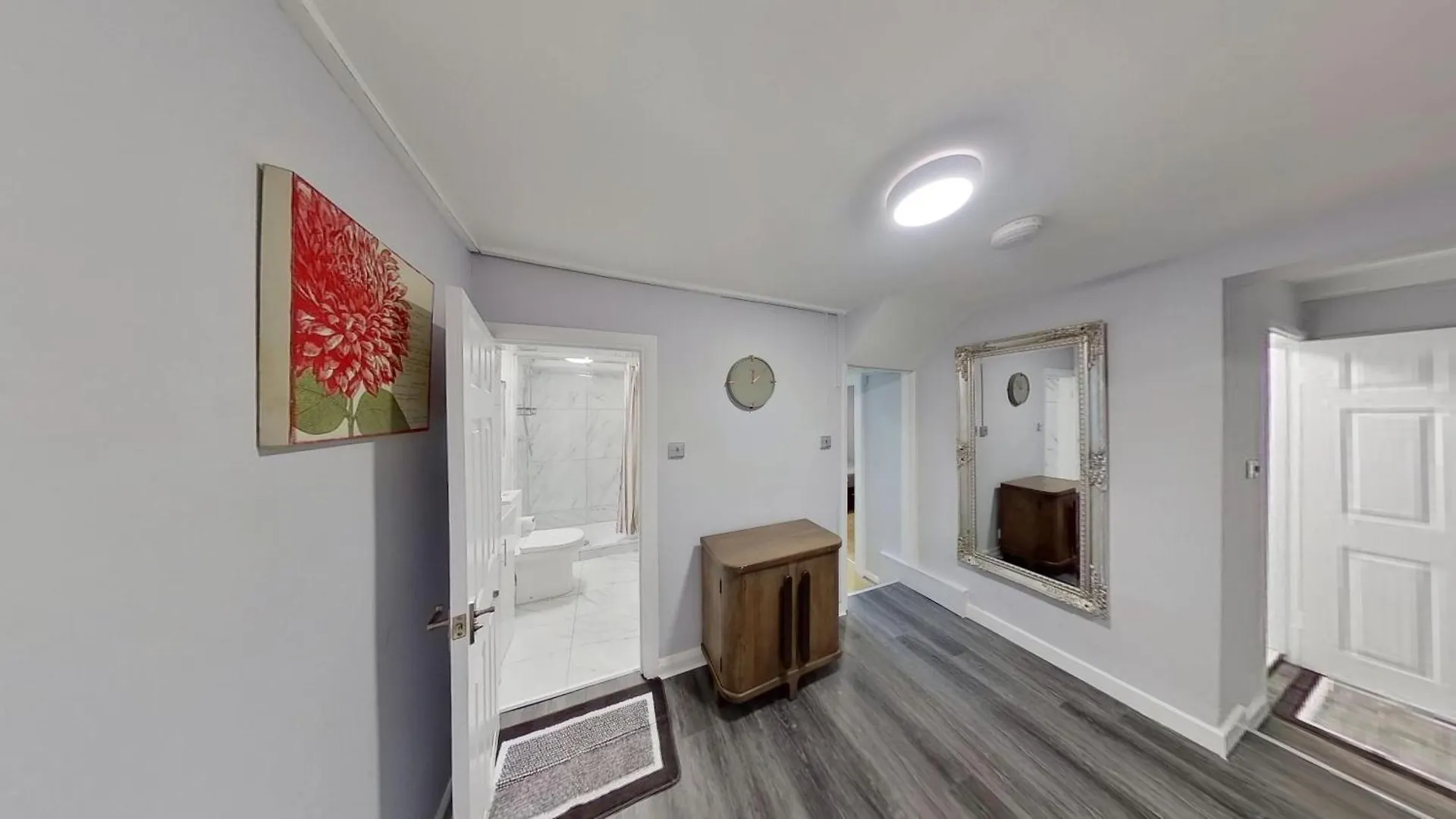 Grand 2 Bed Apartment Belvedere