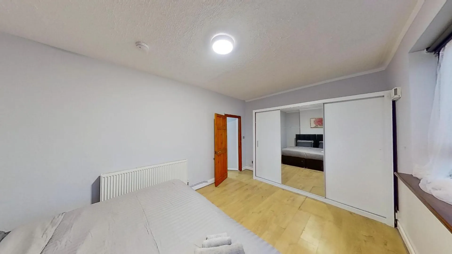 Grand 2 Bed Apartment Belvedere