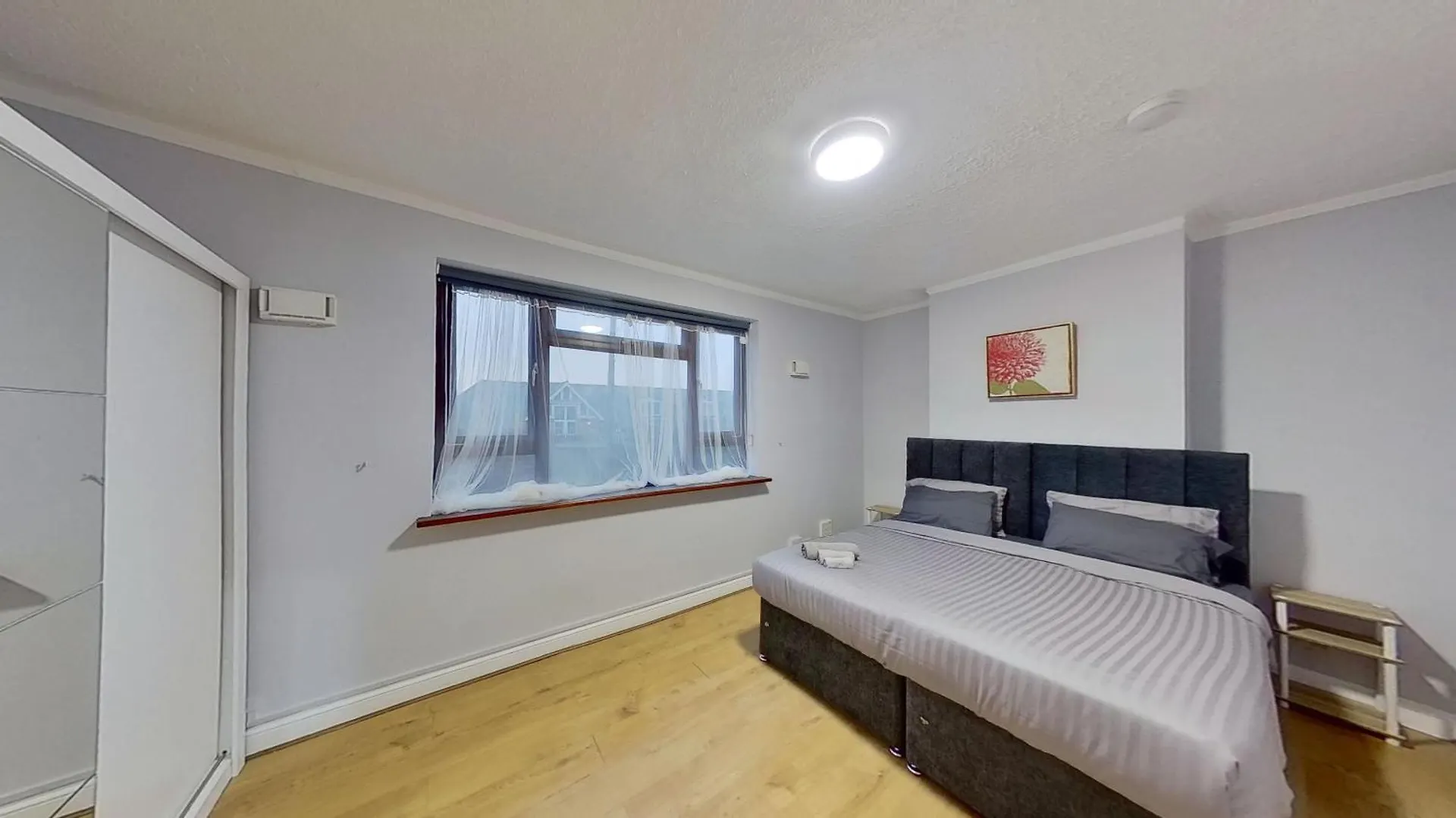 Grand 2 Bed Apartment Belvedere United Kingdom